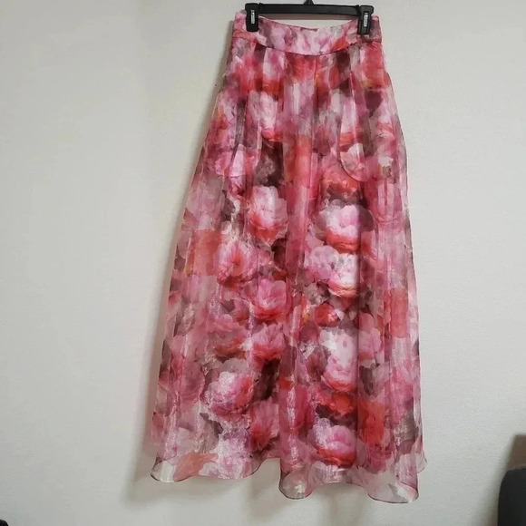 Eliza J Dresses & Skirts - Eliza J Floral Maxi Skirt